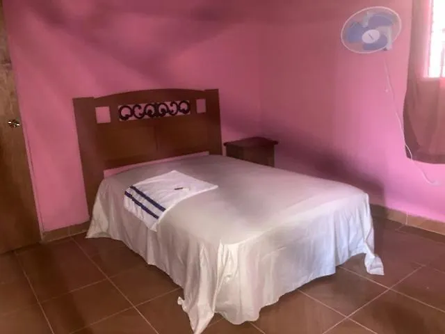 ***  Ocean Breeze Hotel & Restaurant Petite Riviere de l'Artibonite Haiti